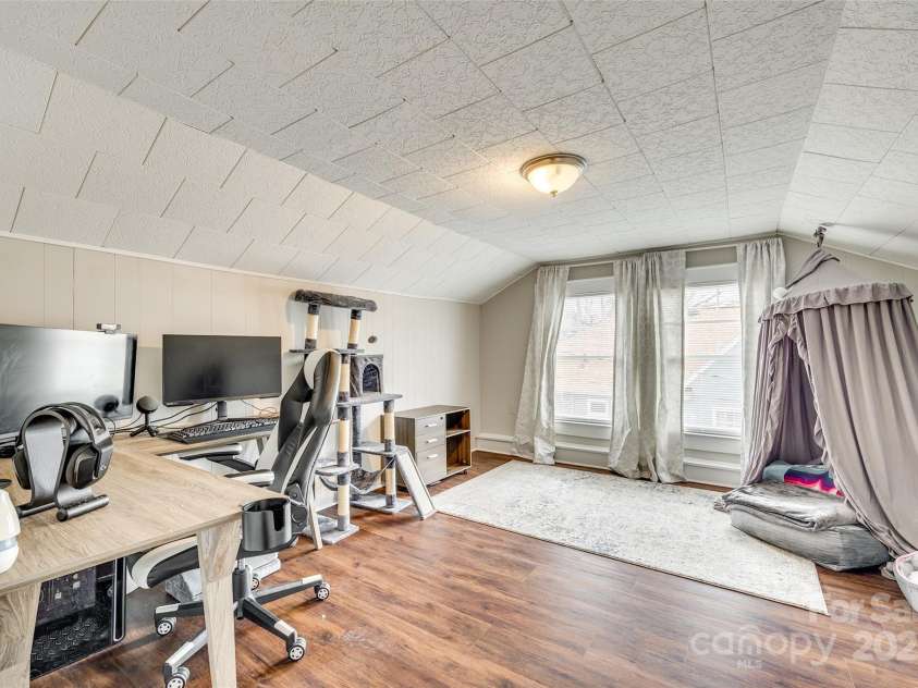 119 Hemphill Avenue, Chester, SC 29706.  MLS# CAR4222125, YatesRealty ID 8947. 