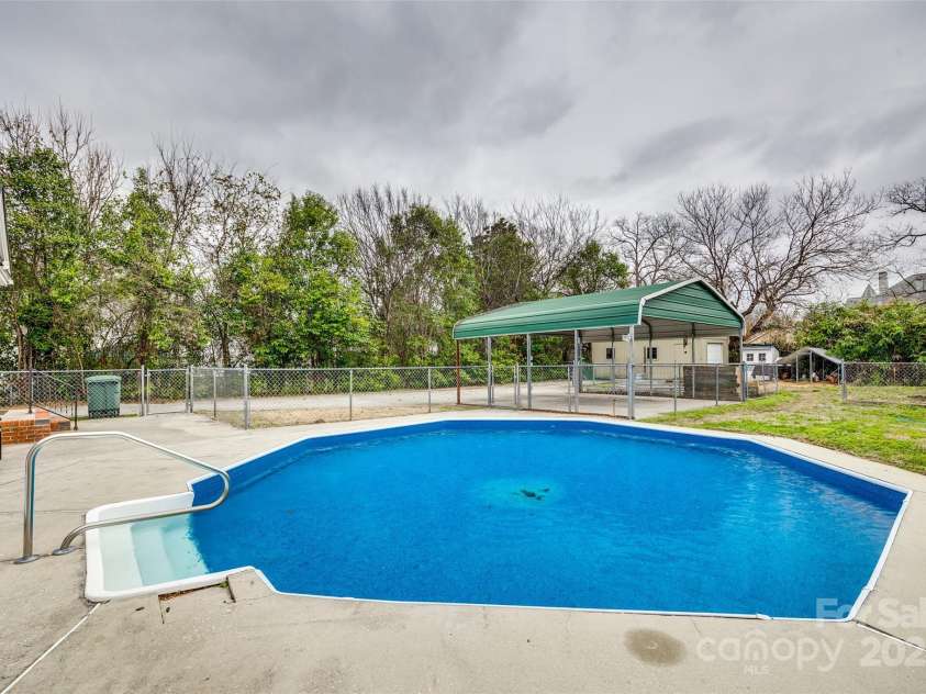 119 Hemphill Avenue, Chester, SC 29706.  MLS# CAR4222125, YatesRealty ID 8947. 