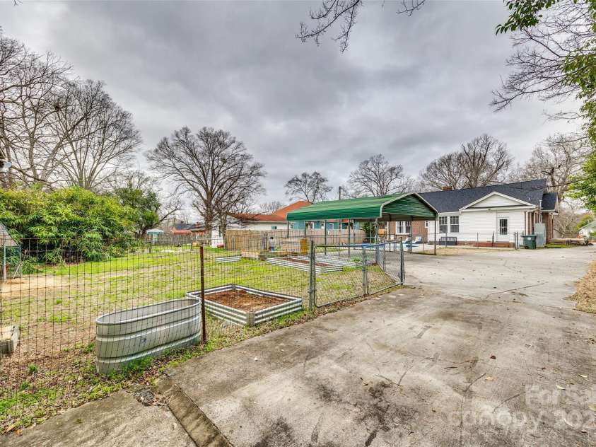 119 Hemphill Avenue, Chester, SC 29706.  MLS# CAR4222125, YatesRealty ID 8947. 