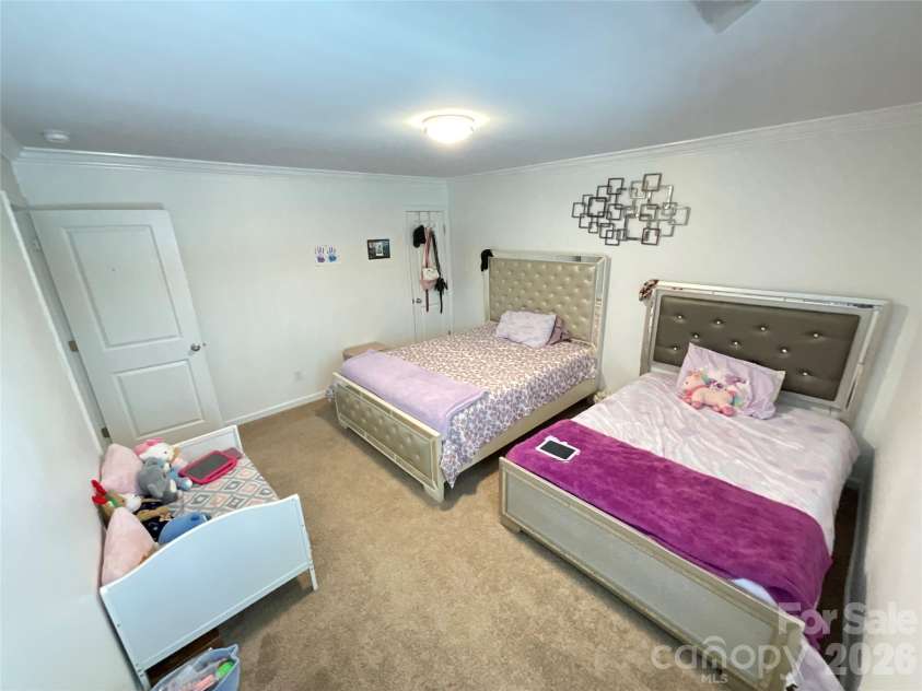 7422 Larwill Lane, Charlotte, NC 28216.  MLS# CAR4354686, YatesRealty ID 8947. 