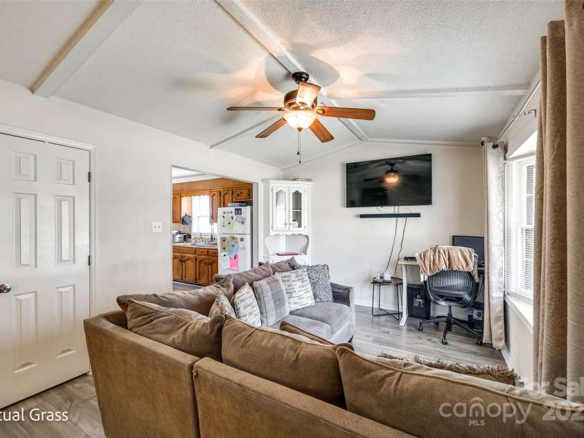 970 Willowbrook Avenue, Rock Hill, SC 29730.  MLS# CAR4240469, YatesRealty ID 8948. 