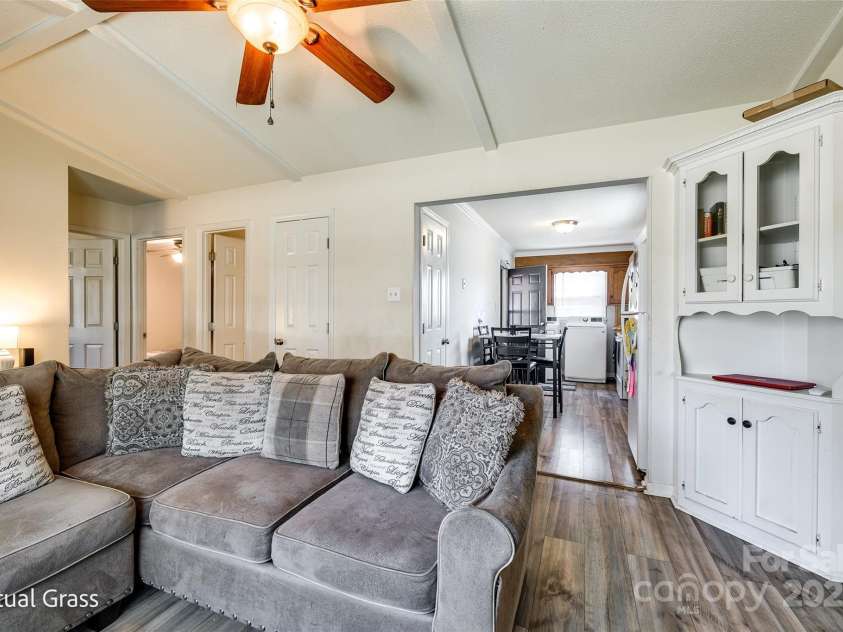 970 Willowbrook Avenue, Rock Hill, SC 29730.  MLS# CAR4240469, YatesRealty ID 8948. 