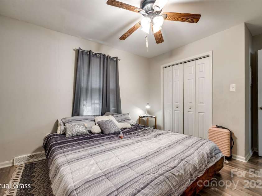 970 Willowbrook Avenue, Rock Hill, SC 29730.  MLS# CAR4240469, YatesRealty ID 8948. 