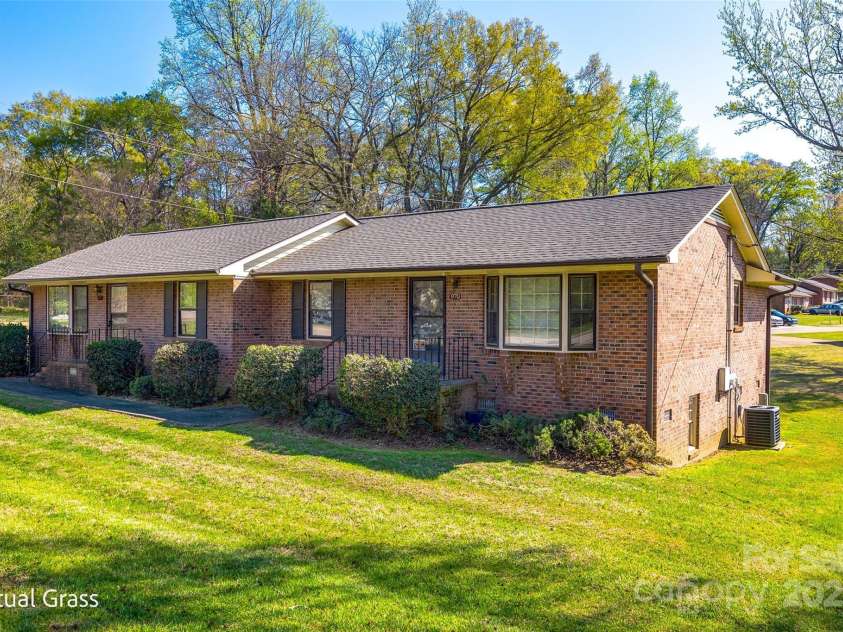 970 Willowbrook Avenue, Rock Hill, SC 29730.  MLS# CAR4240469, YatesRealty ID 8948. 