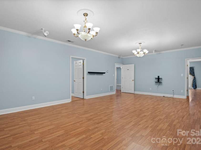 3023 Woodstream Drive, Valdese, NC 28690.  MLS# CAR4215796, YatesRealty ID 8949. Entertainment/Theater/Living Room- Basement