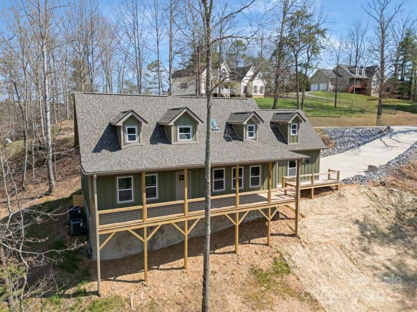 44 Judith Drive, Leicester, NC 28748.  MLS# CAR4193291, YatesRealty ID 8950. Front of House