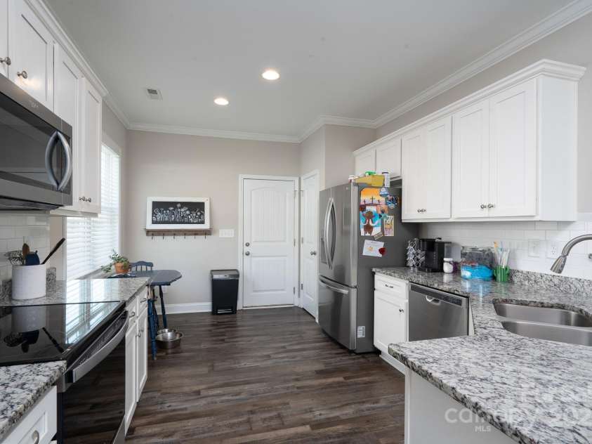 2205 Philadelphia Church Road, Dallas, NC 28034.  MLS# CAR4252262, YatesRealty ID 8951. 