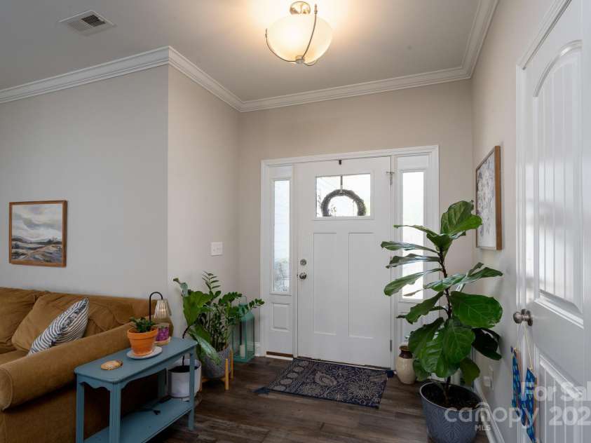 2205 Philadelphia Church Road, Dallas, NC 28034.  MLS# CAR4252262, YatesRealty ID 8951. 