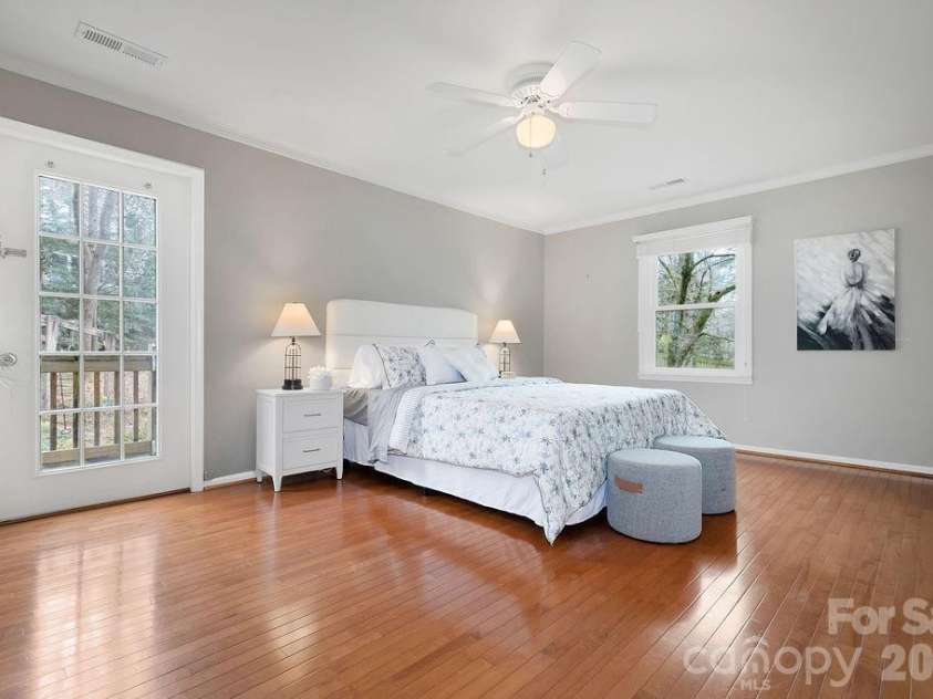 95 Ridgewood Place, Brevard, NC 28712.  MLS# CAR4356804, YatesRealty ID 8951. 