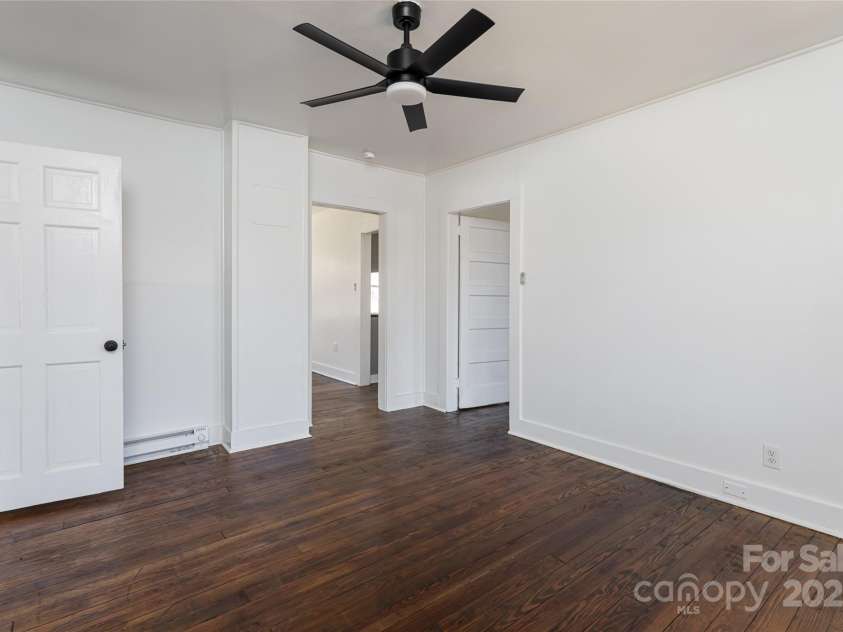 112 Powell Street, Swannanoa, NC 28778.  MLS# CAR4233407, YatesRealty ID 8953. 