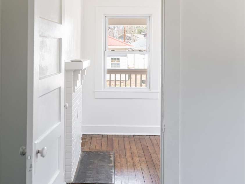 112 Powell Street, Swannanoa, NC 28778.  MLS# CAR4233407, YatesRealty ID 8953. 