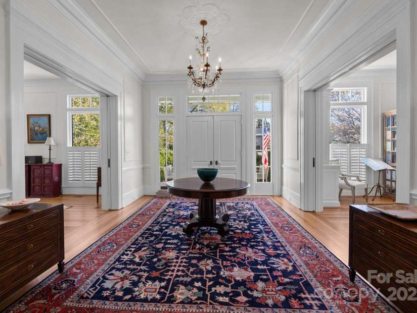 1212 Queens Road, Charlotte, NC 28207.  MLS# CAR4241756, YatesRealty ID 8954. Entrance hall