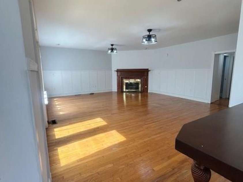 743 College Avenue, Newton, NC 28658.  MLS# CAR4274456, YatesRealty ID 8955. 