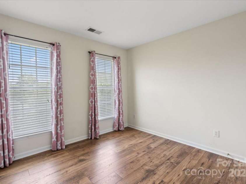 1900 Mt Isle Harbor Drive, Charlotte, NC 28214.  MLS# CAR4170901, YatesRealty ID 8956. Bedroom