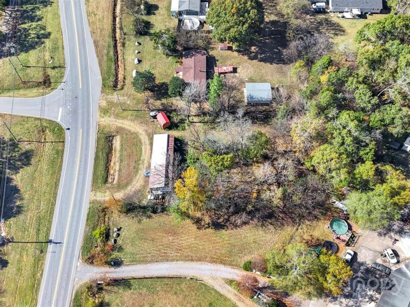 3913 Stough Road, Concord, NC 28027.  MLS# CAR4318936, YatesRealty ID 8956. 