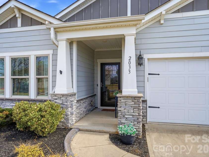 2033 Poplar Ridge Drive, Monroe, NC 28110.  MLS# CAR4358486, YatesRealty ID 8957. Stunning Home