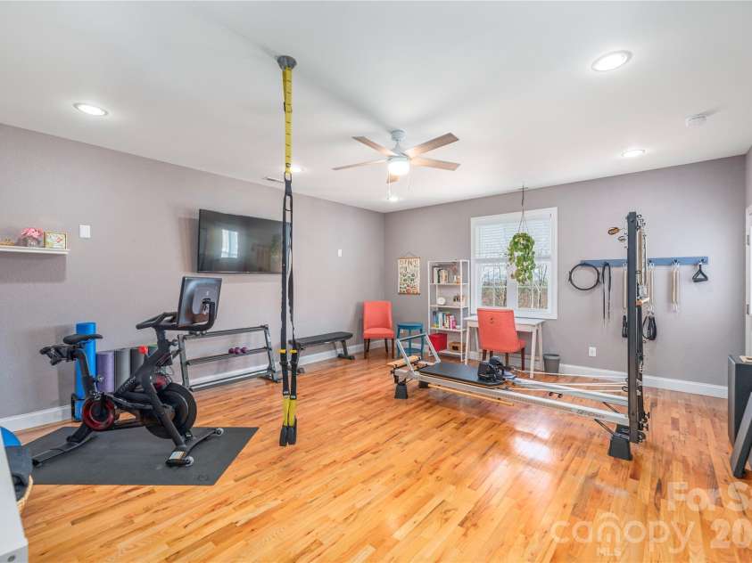 11 Briar Ridge Drive, Fairview, NC 28730.  MLS# CAR4350969, YatesRealty ID 8958. Bonus Room Not in SF