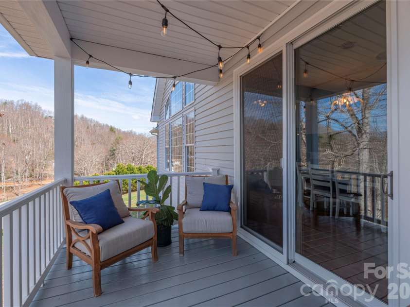 11 Briar Ridge Drive, Fairview, NC 28730.  MLS# CAR4350969, YatesRealty ID 8958. Covered Deck