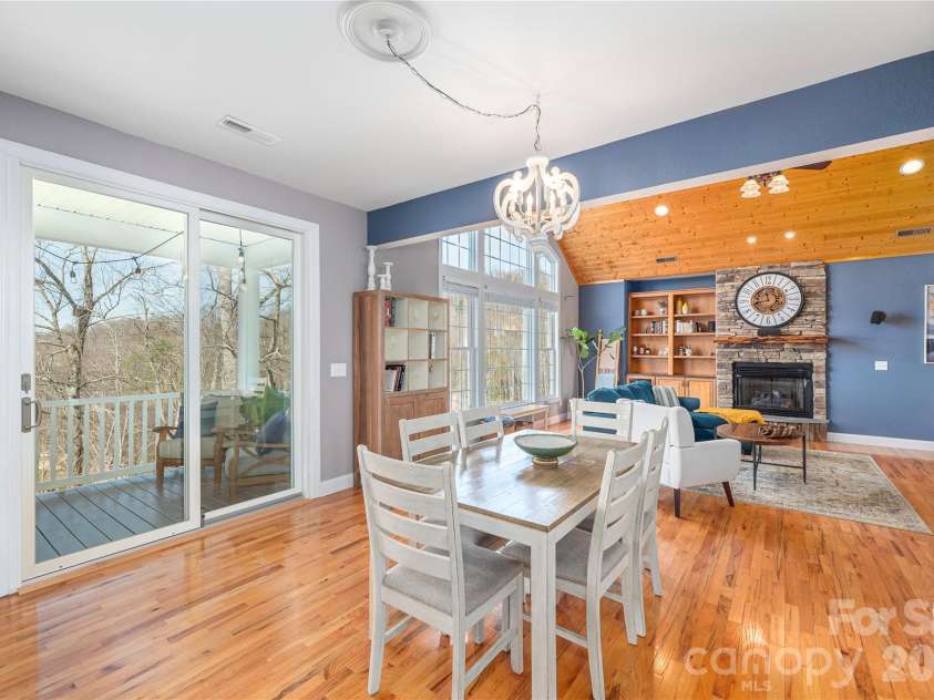 11 Briar Ridge Drive, Fairview, NC 28730.  MLS# CAR4350969, YatesRealty ID 8958. Dining Area with Views