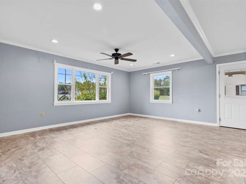 2117 Charlotte Highway, Mooresville, NC 28117.  MLS# CAR4193524, YatesRealty ID 8958. 