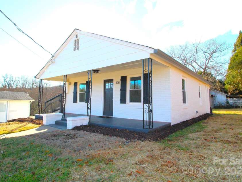 1108 Lutz Street, Valdese, NC 28690.  MLS# CAR4203045, YatesRealty ID 8959. 