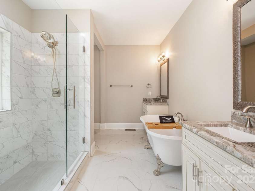 101 Mcalway Road, Charlotte, NC 28211.  MLS# CAR4275435, YatesRealty ID 896. 