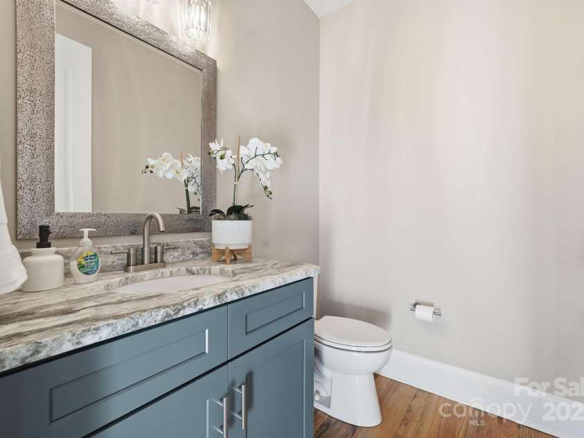 101 Mcalway Road, Charlotte, NC 28211.  MLS# CAR4321405, YatesRealty ID 896. Stylish powder room, perfect for guests and entertaining.
