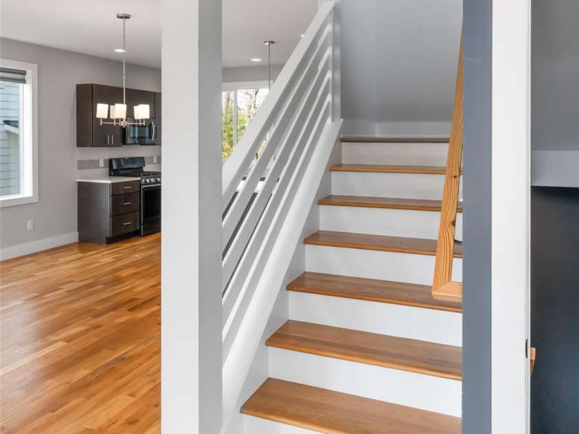 27 Mauricet Lane, Asheville, NC 28806.  MLS# CAR4321609, YatesRealty ID 896. 