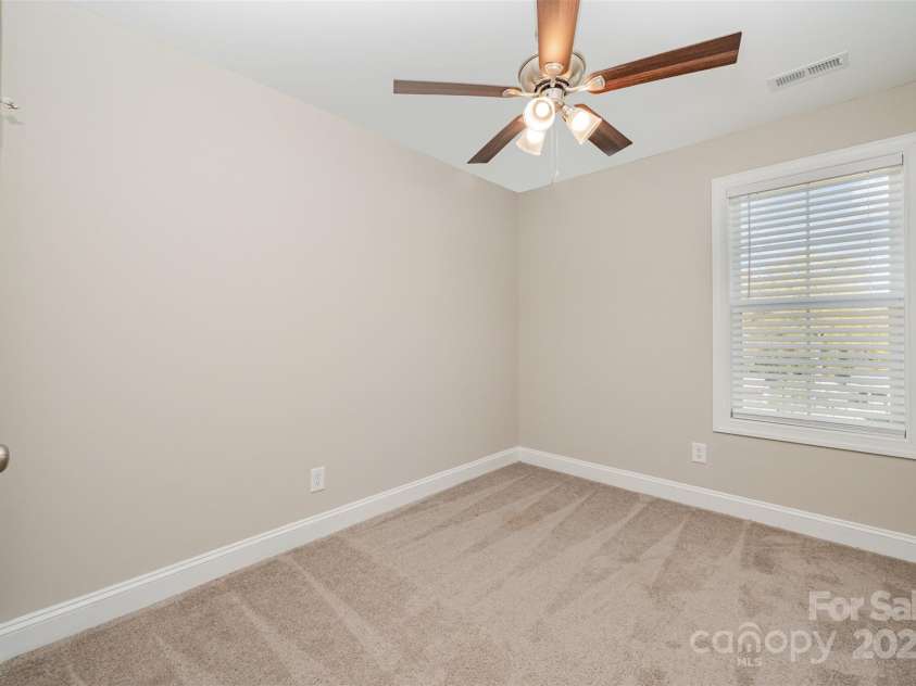 604 8th Street, Kannapolis, NC 28081.  MLS# CAR4318481, YatesRealty ID 896. 