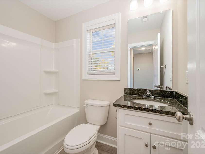 604 8th Street, Kannapolis, NC 28081.  MLS# CAR4318481, YatesRealty ID 896. 