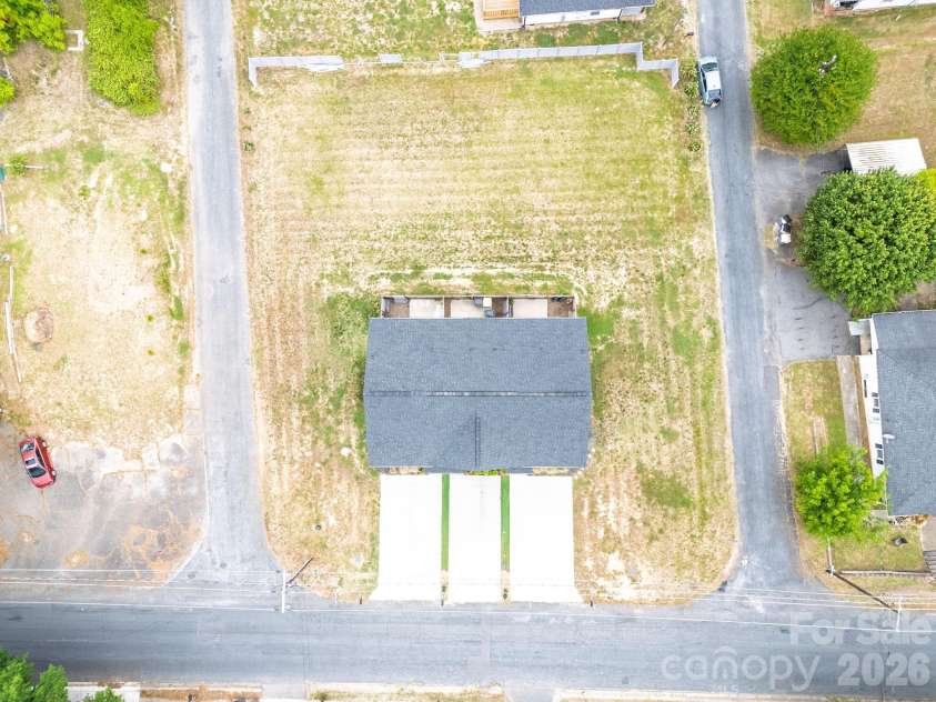 604 8th Street, Kannapolis, NC 28081.  MLS# CAR4378847, YatesRealty ID 896. 