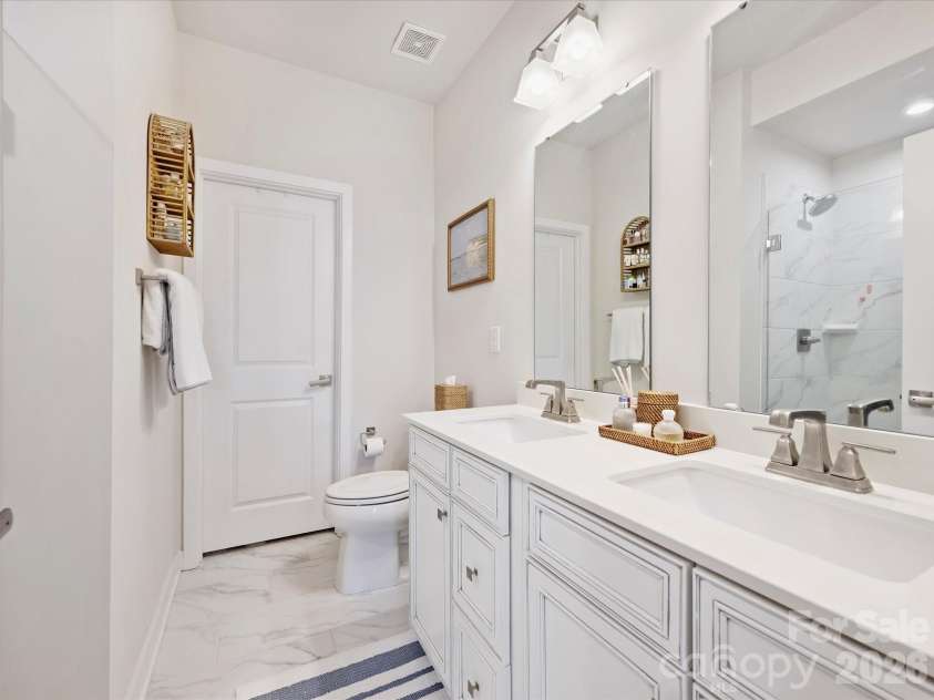 4746 Chastain Avenue, Charlotte, NC 28217.  MLS# CAR4344593, YatesRealty ID 8960. 