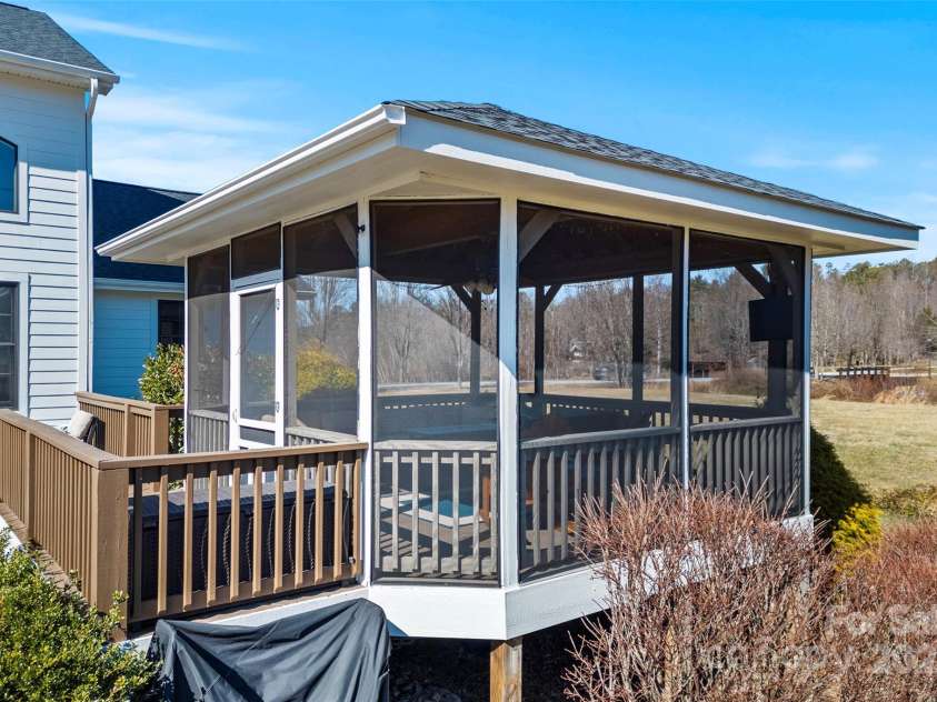 28 Sovereign Lane, Fairview, NC 28730.  MLS# CAR4226079, YatesRealty ID 8961. Enjoy the outdoors any season!