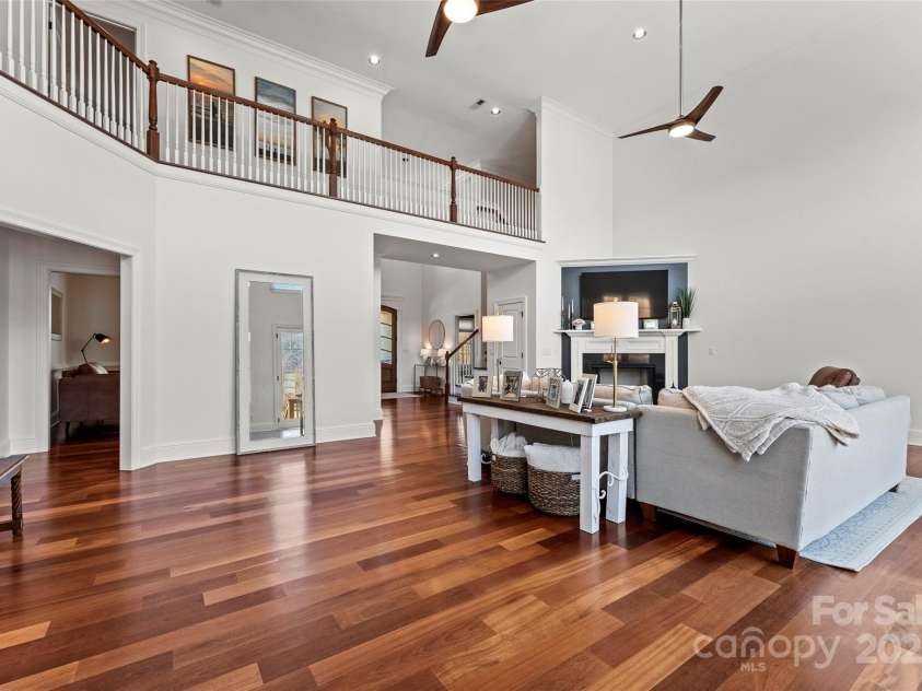 28 Sovereign Lane, Fairview, NC 28730.  MLS# CAR4226079, YatesRealty ID 8961. Open and bright