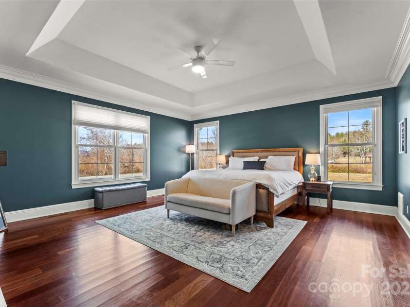 28 Sovereign Lane, Fairview, NC 28730.  MLS# CAR4226079, YatesRealty ID 8961. Primary with en suite