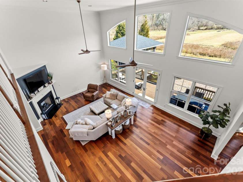 28 Sovereign Lane, Fairview, NC 28730.  MLS# CAR4226079, YatesRealty ID 8961. Upper level views