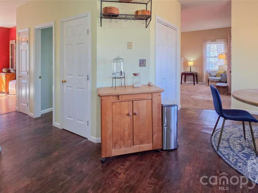 28 Sweetbriar Court, Asheville, NC 28803.  MLS# CAR4343208, YatesRealty ID 8961. 