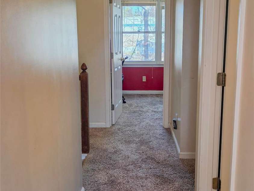 28 Sweetbriar Court, Asheville, NC 28803.  MLS# CAR4343208, YatesRealty ID 8961. 