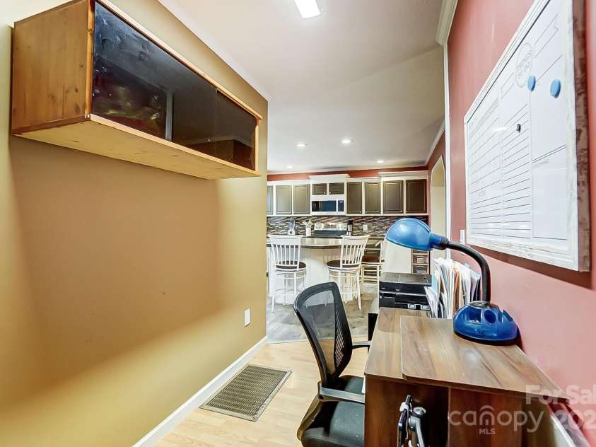 4450 Dobys Bridge Road, Fort Mill, SC 29707.  MLS# CAR4203686, YatesRealty ID 8963. 