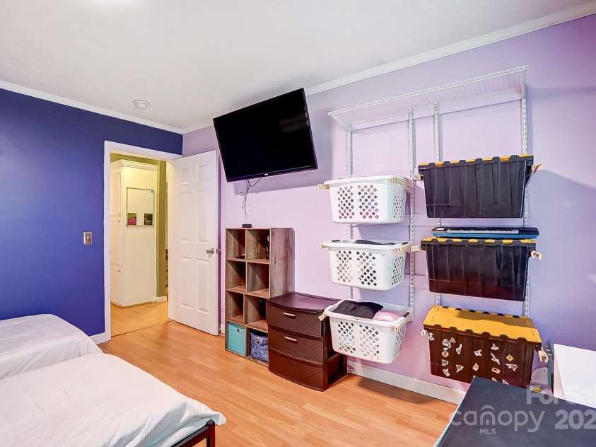 4450 Dobys Bridge Road, Fort Mill, SC 29707.  MLS# CAR4203686, YatesRealty ID 8963. 