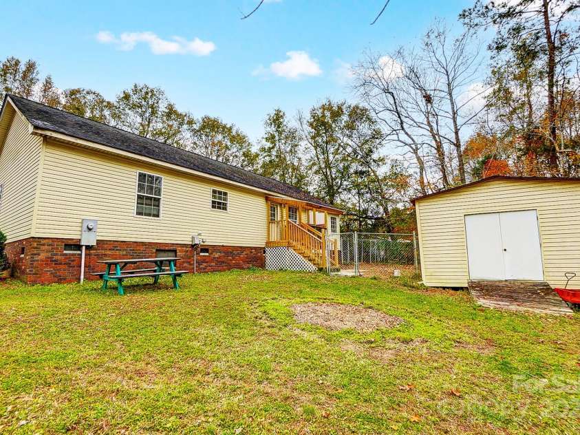 4450 Dobys Bridge Road, Fort Mill, SC 29707.  MLS# CAR4203686, YatesRealty ID 8963. 