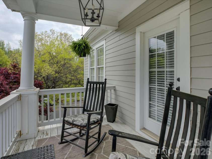1305 Barnett Woods Crossing, Fort Mill, SC 29708.  MLS# CAR4363632, YatesRealty ID 8965. 