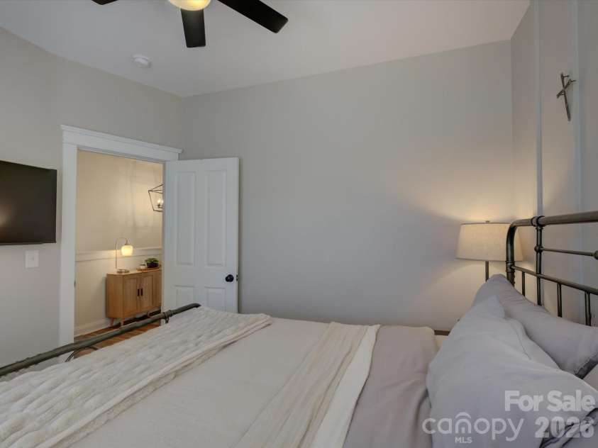 1305 Barnett Woods Crossing, Fort Mill, SC 29708.  MLS# CAR4363632, YatesRealty ID 8965. 