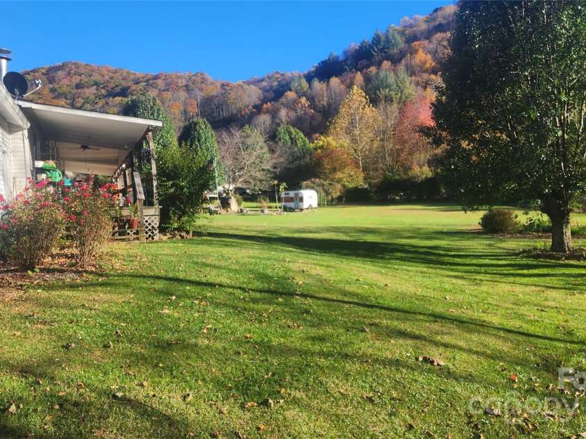 141 Hungry Creek Road, Canton, NC 28716.  MLS# CAR4316730, YatesRealty ID 8966. 