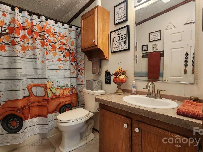 141 Hungry Creek Road, Canton, NC 28716.  MLS# CAR4316730, YatesRealty ID 8966. 