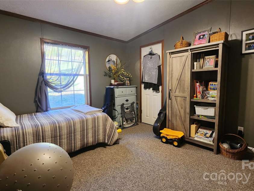 141 Hungry Creek Road, Canton, NC 28716.  MLS# CAR4316730, YatesRealty ID 8966. 
