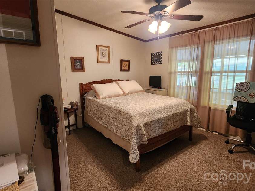 141 Hungry Creek Road, Canton, NC 28716.  MLS# CAR4316730, YatesRealty ID 8966. 