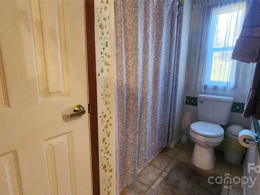 141 Hungry Creek Road, Canton, NC 28716.  MLS# CAR4316730, YatesRealty ID 8966. 