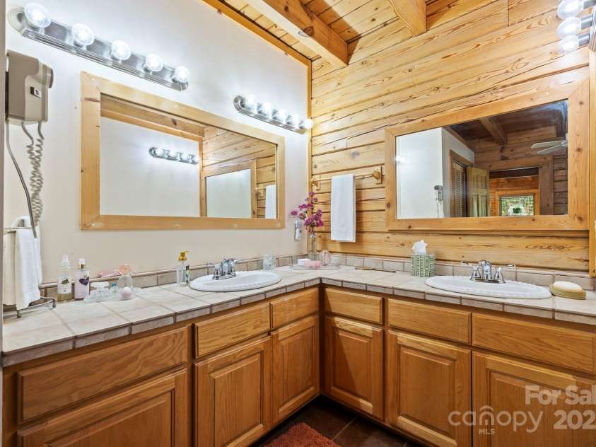 2378 Flat Creek Valley Road, Lake Toxaway, NC 28747.  MLS# CAR4121353, YatesRealty ID 8968. 