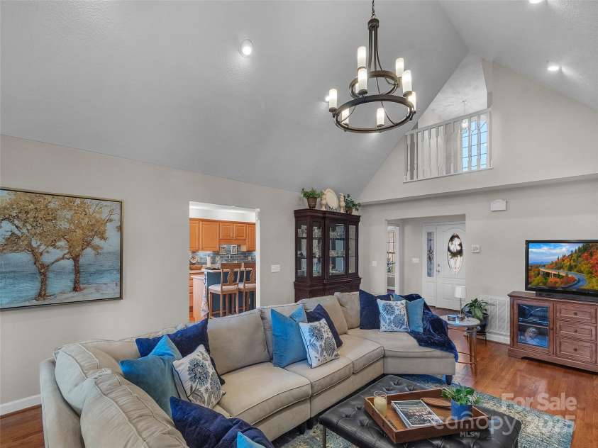 88 Adams Drive, Clyde, NC 28721.  MLS# CAR4227930, YatesRealty ID 8969. 